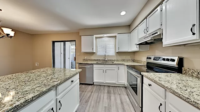 MLS: 6162328 Condo For Sale