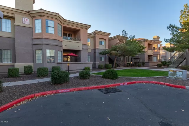 MLS: 6162459 Condo For Sale
