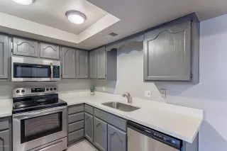 Photo #5: 6162528 Listing 