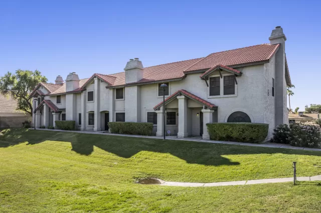 MLS: 6162613 Condo For Sale