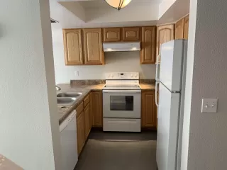 Photo #3: 6162629 Listing