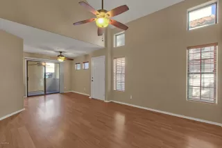 Photo #6: 6162659 Listing