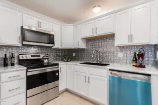 Photo #1: 6162733 Listing