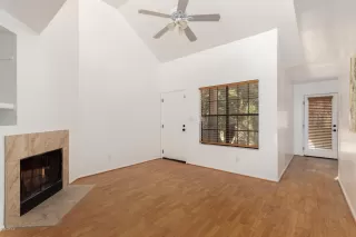 Photo #3: 6162733 Listing