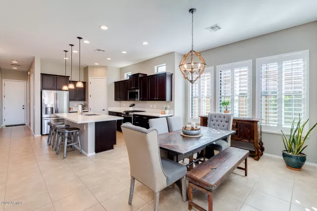 MLS: 6162814 Condo For Sale