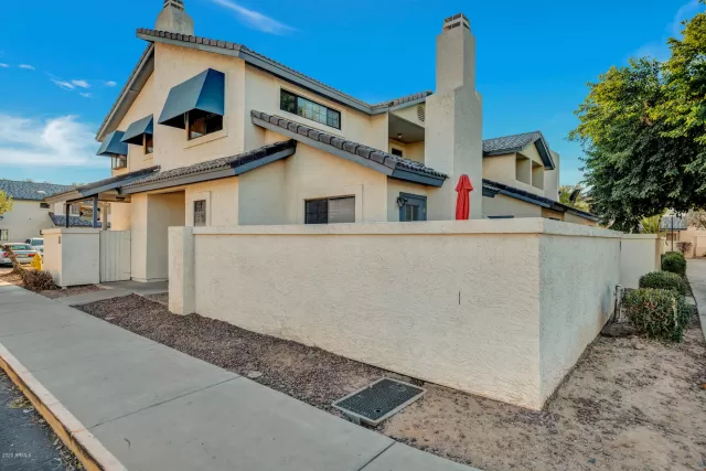 MLS: 6162819 Condo For Sale