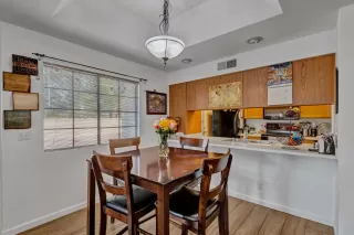 Photo #6: 6162819 Listing