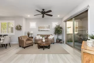 Photo #2: 6162960 Listing