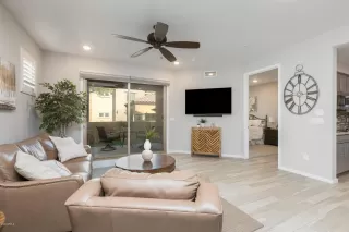 Photo #3: 6162960 Listing