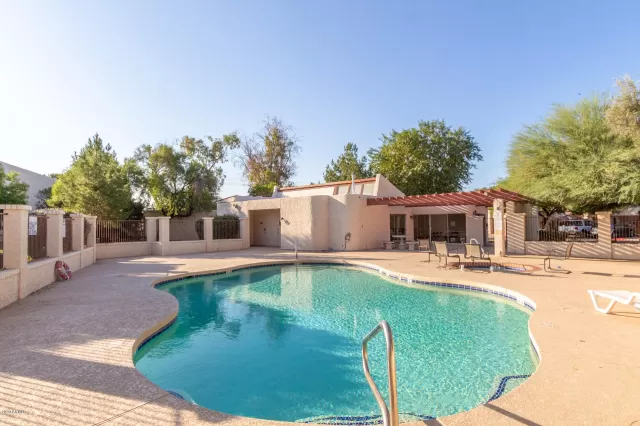 MLS: 6163046 Condo For Sale