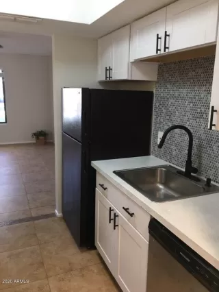 Photo #2: 6163075 Listing