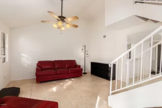 Photo #3: 6163193 Listing