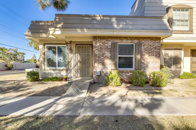 MLS: 6163259 Condo For Sale