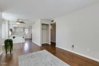 Photo #2: 6163259 Listing