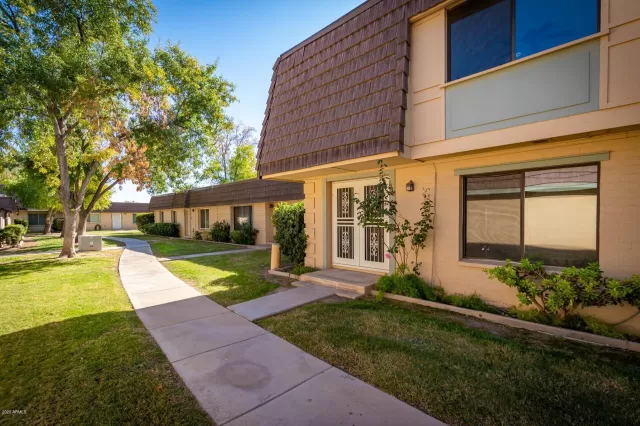 MLS: 6163260 Condo For Sale