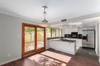 Photo #2: 6163260 Listing 