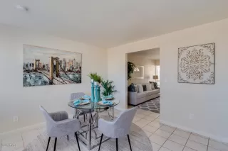 Photo #4: 6163458 Listing