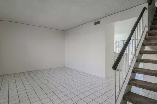 Photo #5: 6163741 Listing 