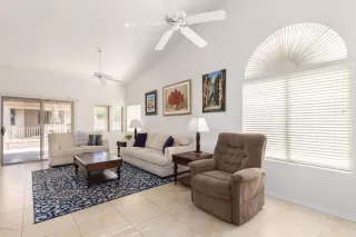 Photo #5: 6163784 Listing