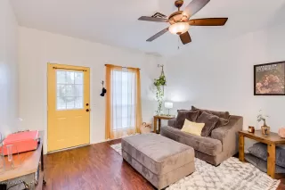 Photo #3: 6164982 Listing