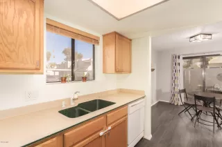 Photo #6: 6165092 Listing 
