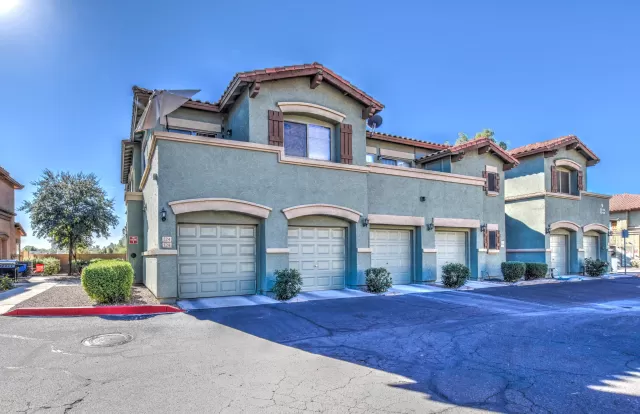 MLS: 6165111 Condo For Sale