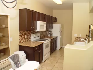 Photo #4: 6165122 Listing