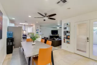 Photo #3: 6165136 Listing 