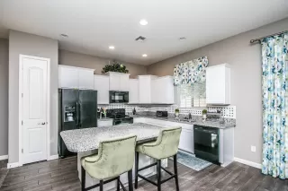 Photo #6: 6165217 Listing 