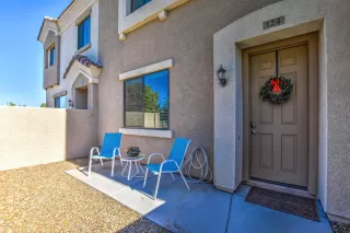 Photo #2: 6165233 Listing