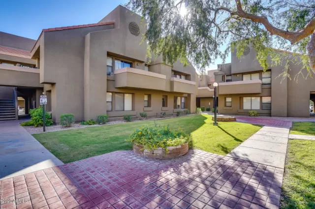 MLS: 6165329 Condo For Sale