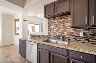 Photo #2: 6165581 Listing 