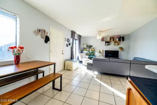 Photo #3: 6165586 Listing