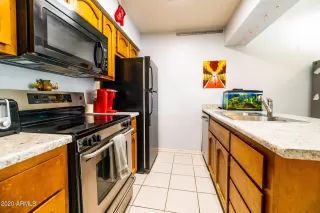 Photo #5: 6165586 Listing