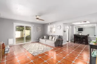 Photo #4: 6165674 Listing 