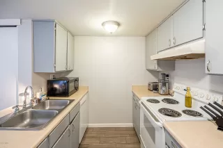 Photo #5: 6166136 Listing 