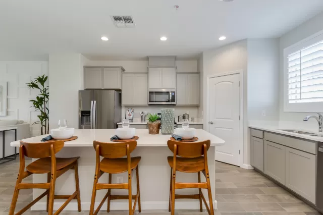 MLS: 6166356 Condo For Sale