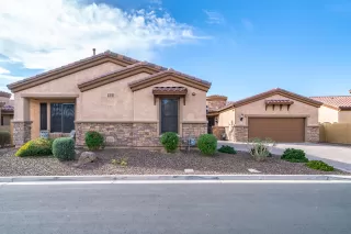 Photo #2: 6166582 Listing 