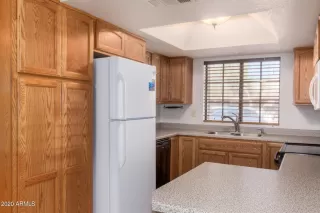 Photo #5: 6166646 Listing