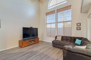 Photo #5: 6167080 Listing 