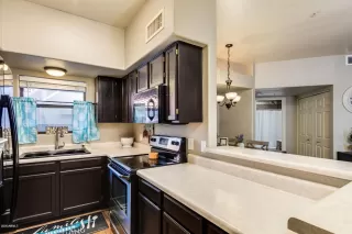 Photo #2: 6167149 Listing 