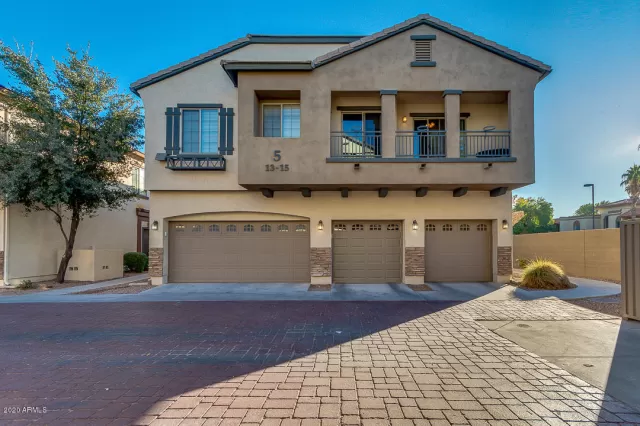 MLS: 6167151 Condo For Sale