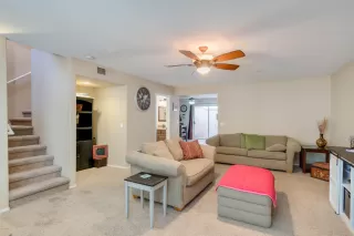 Photo #3: 6167293 Listing