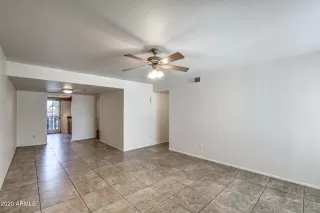 Photo #6: 6167378 Listing