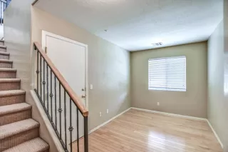 Photo #3: 6167392 Listing