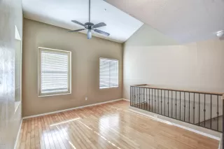 Photo #6: 6167392 Listing