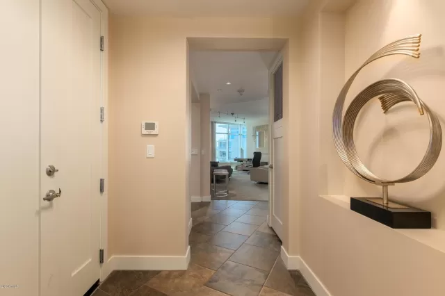 MLS: 6167427 Condo For Sale