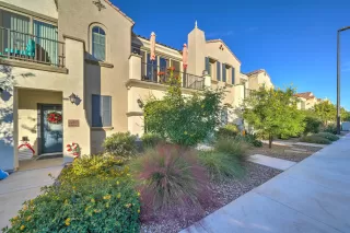 Photo #2: 6167433 Listing