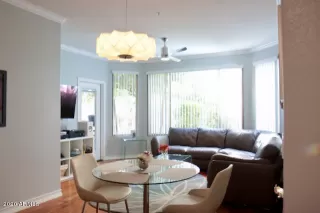 Photo #5: 6167501 Listing