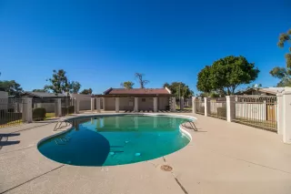 Photo #2: 6167511 Listing 